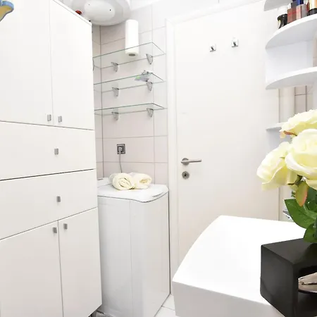 Apartment Anja *