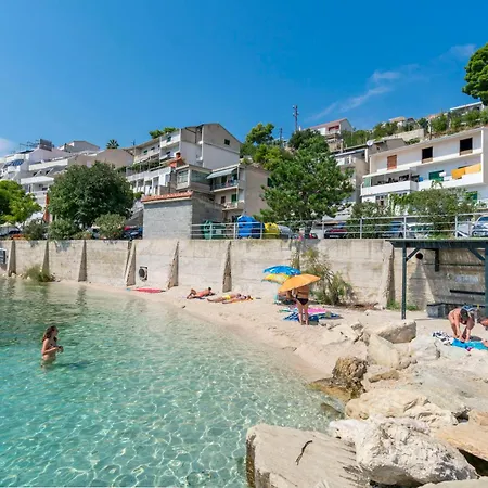 Anja * Jesenice (Split-Dalmatia)