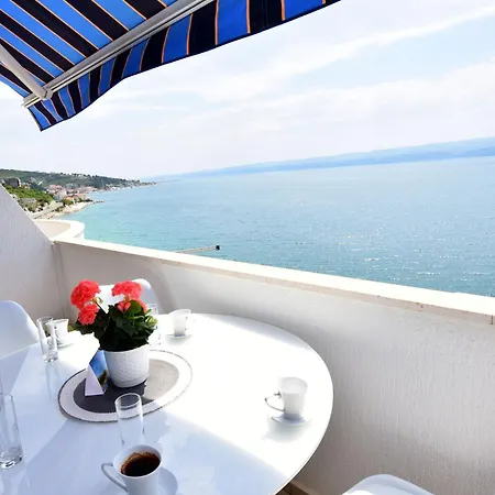 Apartment Anja Jesenice (Split-Dalmatia)